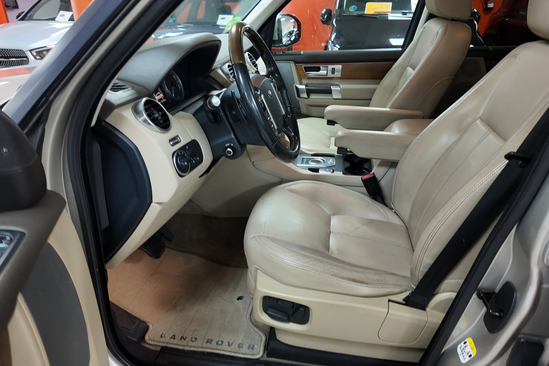 Land-Rover Discovery