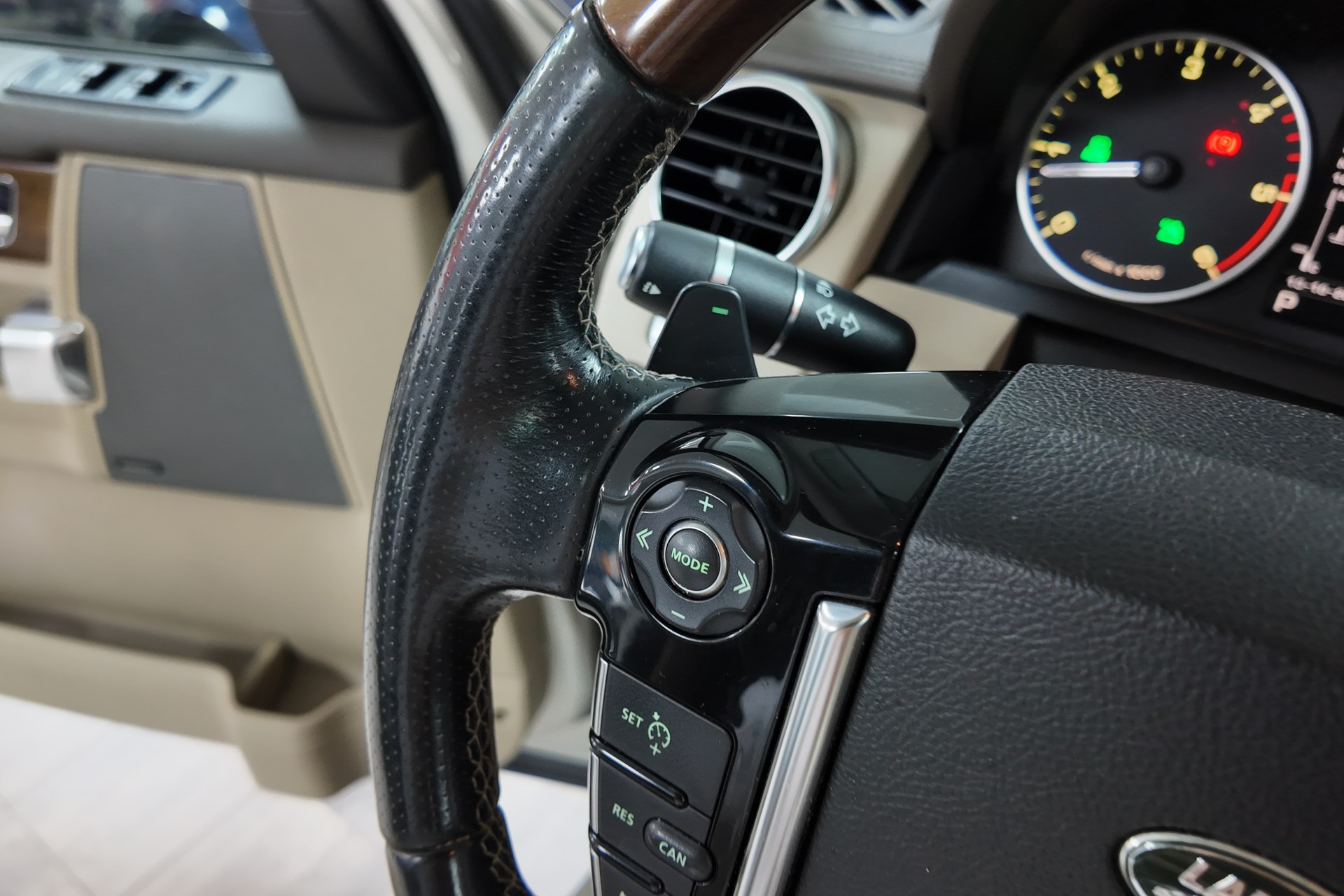 Land-Rover Discovery