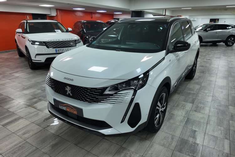 Peugeot 5008