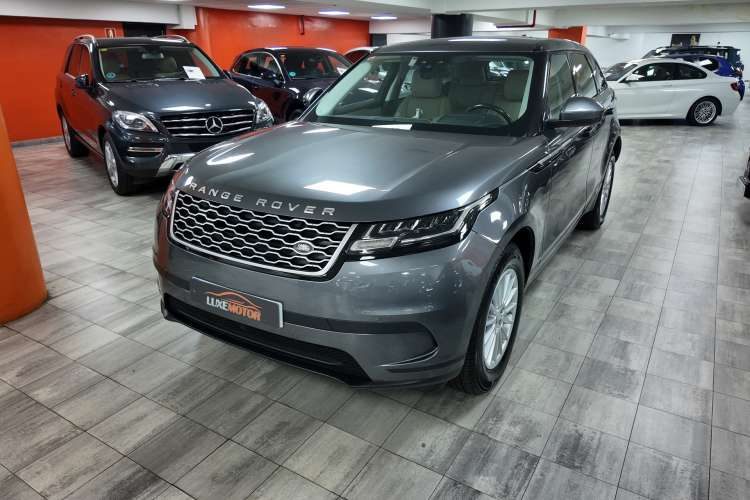 Land-Rover Range Rover Velar