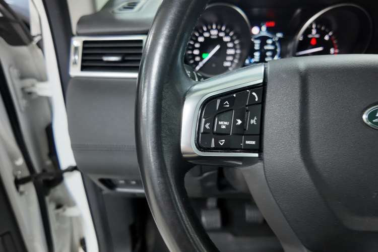 Land-Rover Discovery