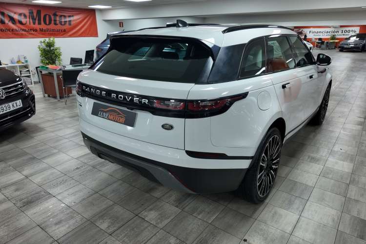 Land-Rover Range Rover Velar