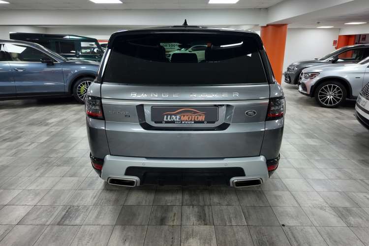 Land-Rover Range Rover Sport
