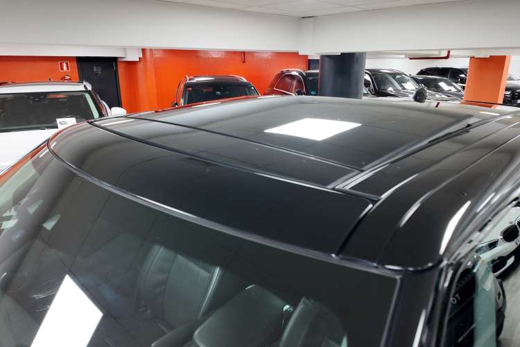 Land-Rover Range Rover Sport