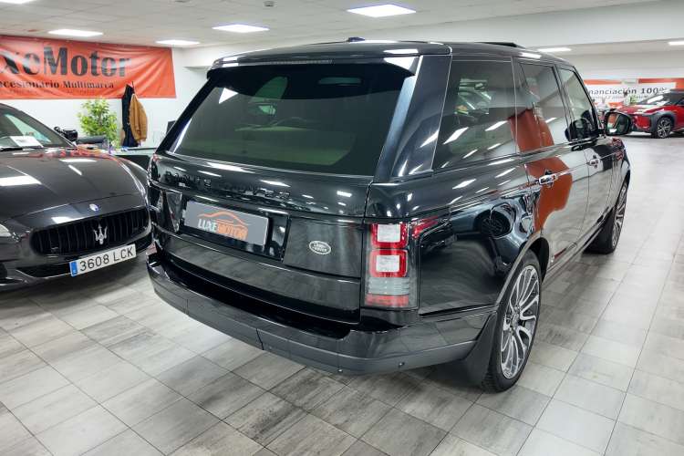 Land-Rover Range Rover