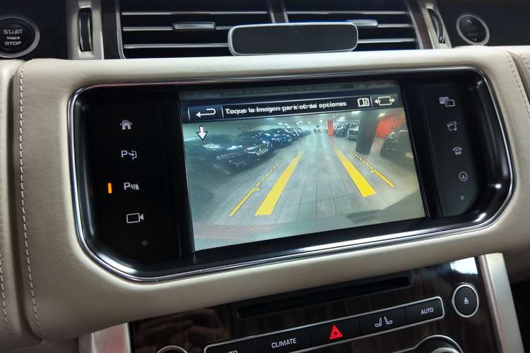 Land-Rover Range Rover
