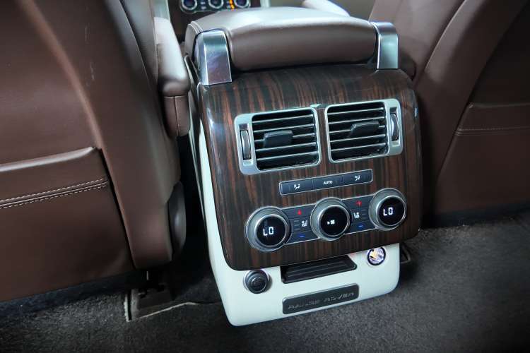 Land-Rover Range Rover