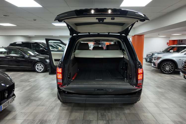 Land-Rover Range Rover