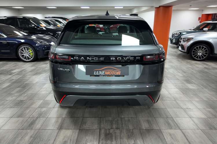 Land-Rover Range Rover Velar