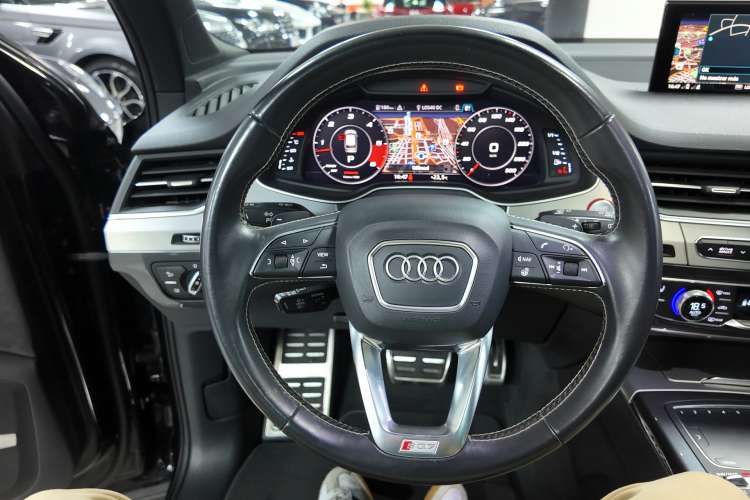 Audi SQ7