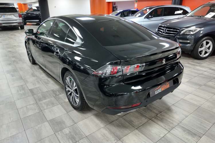 Peugeot 508