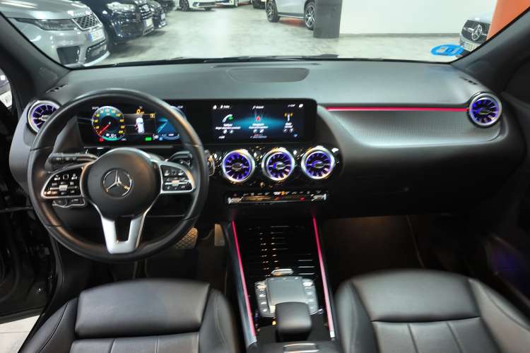 Mercedes-Benz Clase EQA