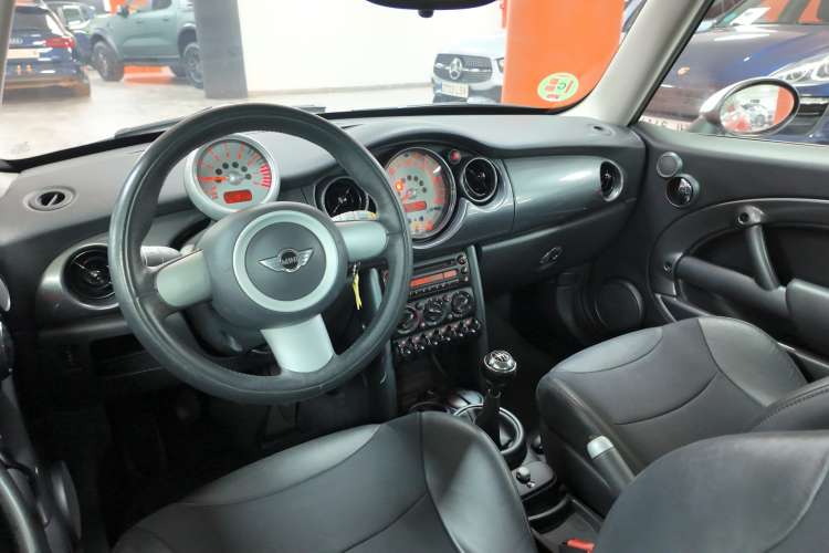 Mini Mini
