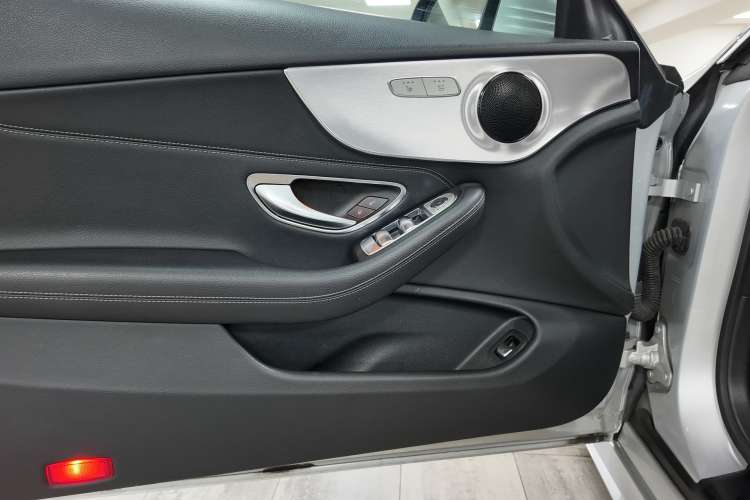 Mercedes-Benz Clase C