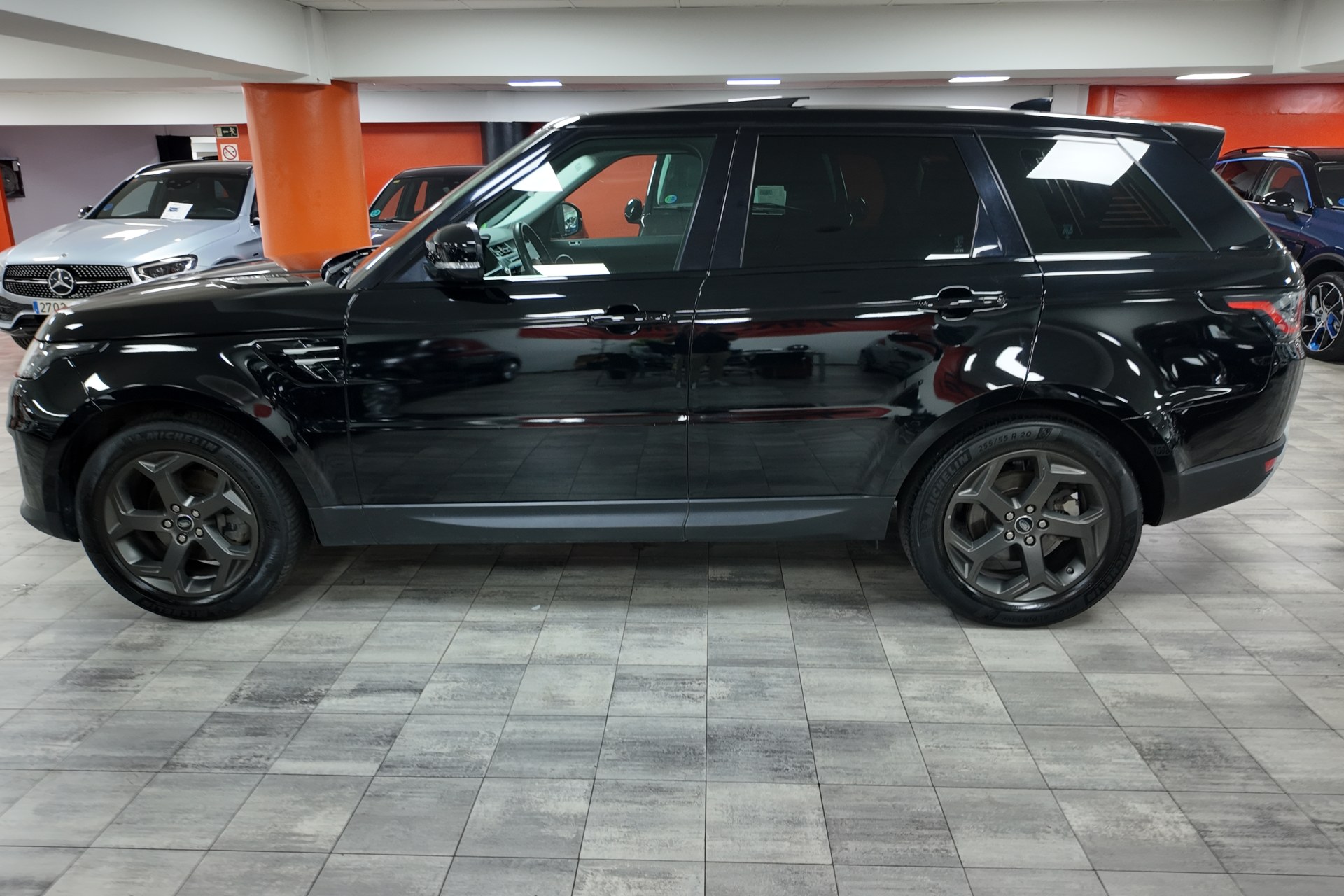 Land-Rover Range Rover Sport