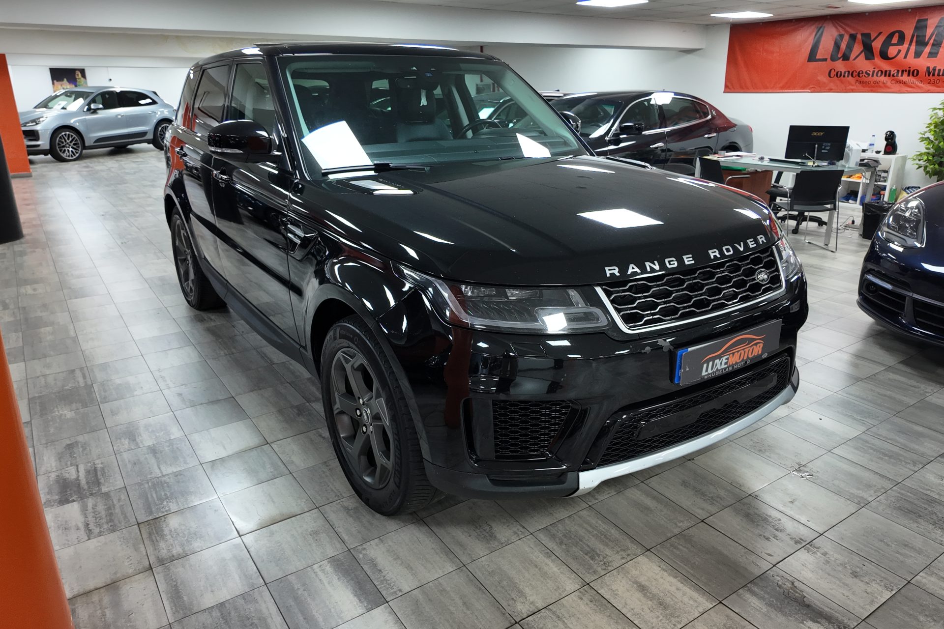 Land-Rover Range Rover Sport