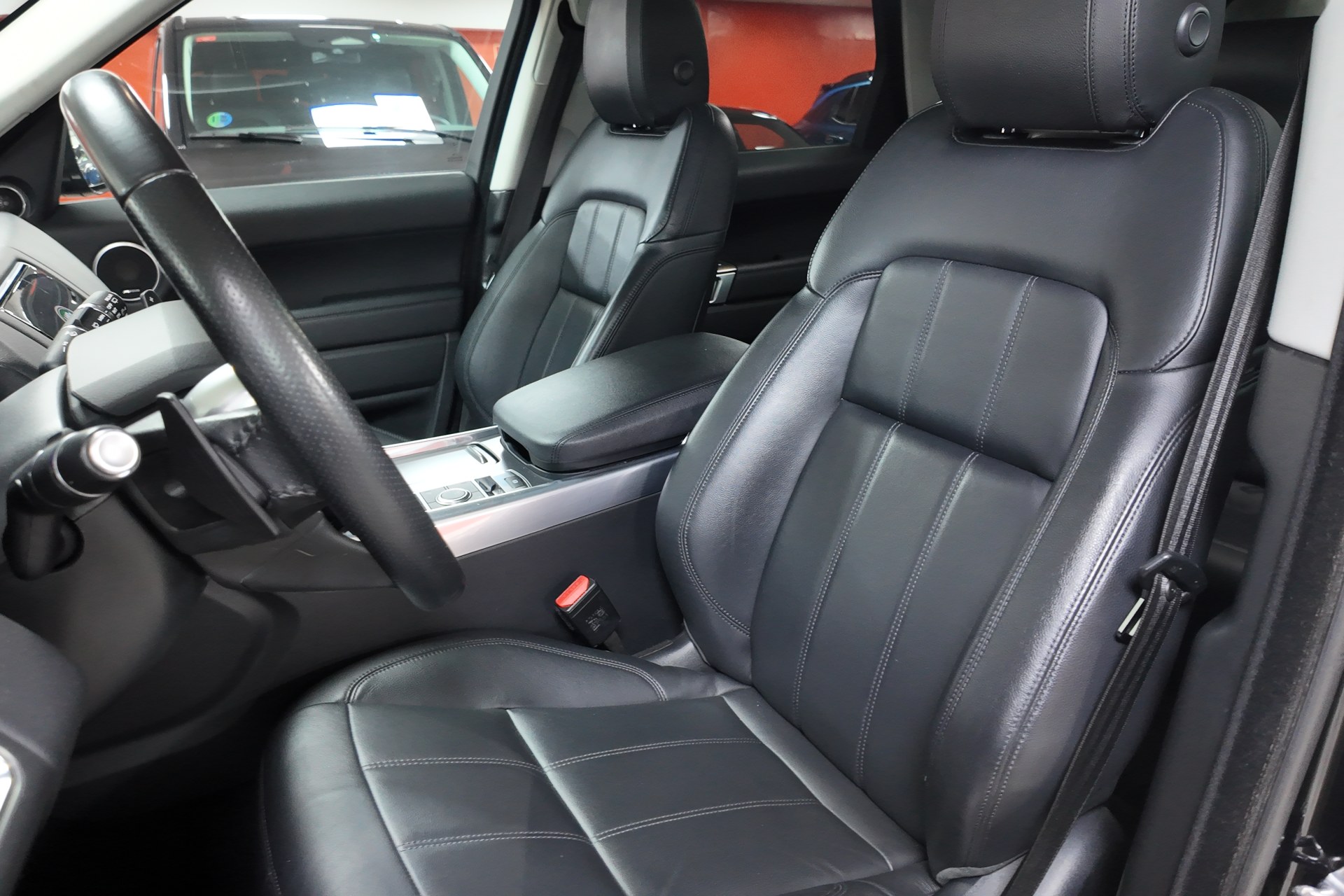 Land-Rover Range Rover Sport