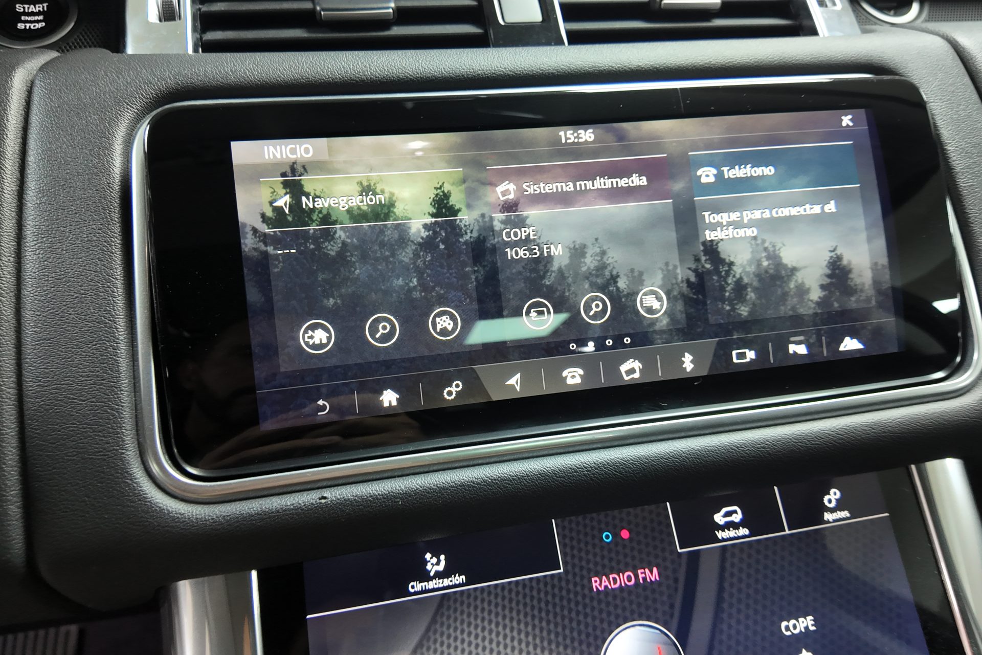 Land-Rover Range Rover Sport