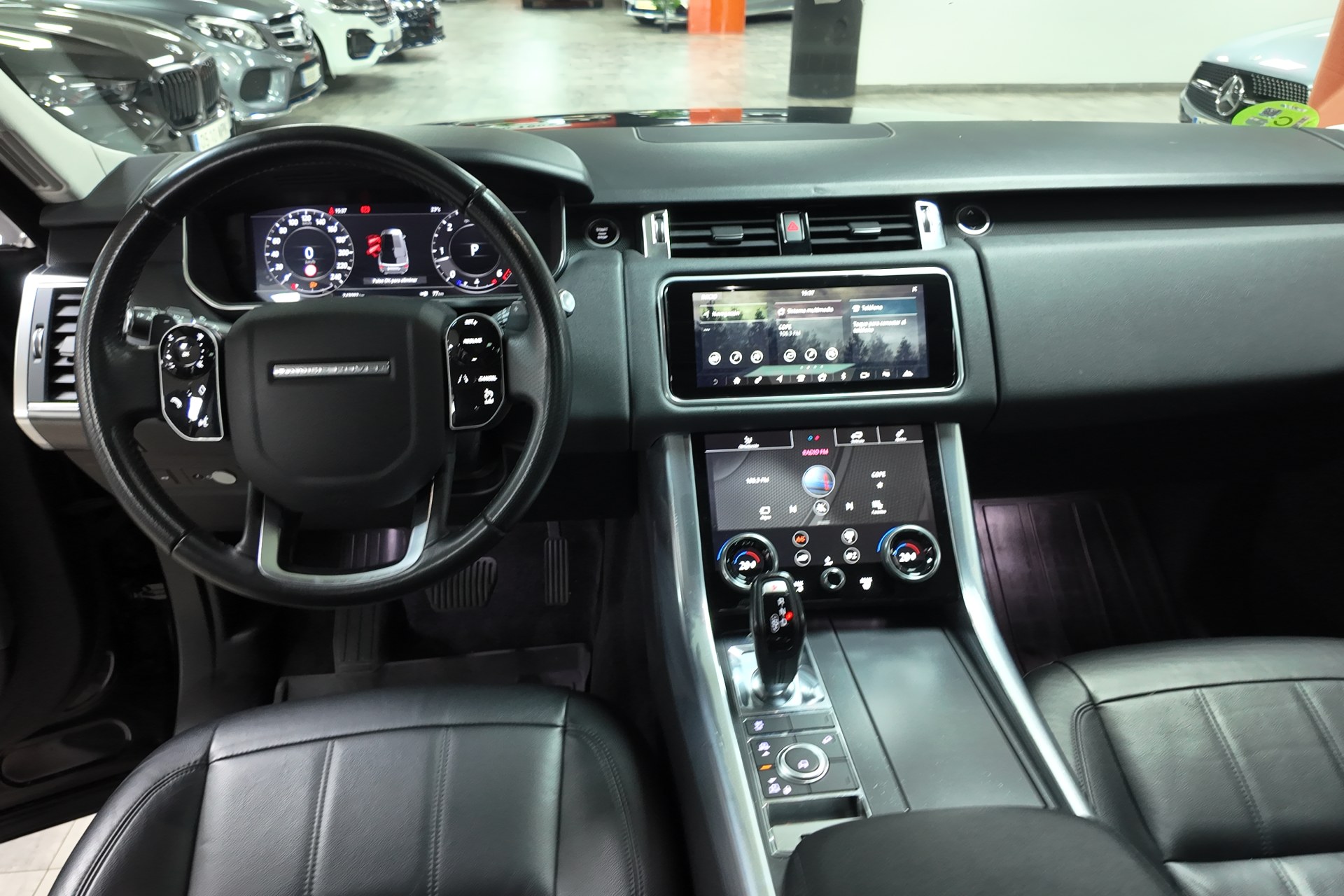 Land-Rover Range Rover Sport