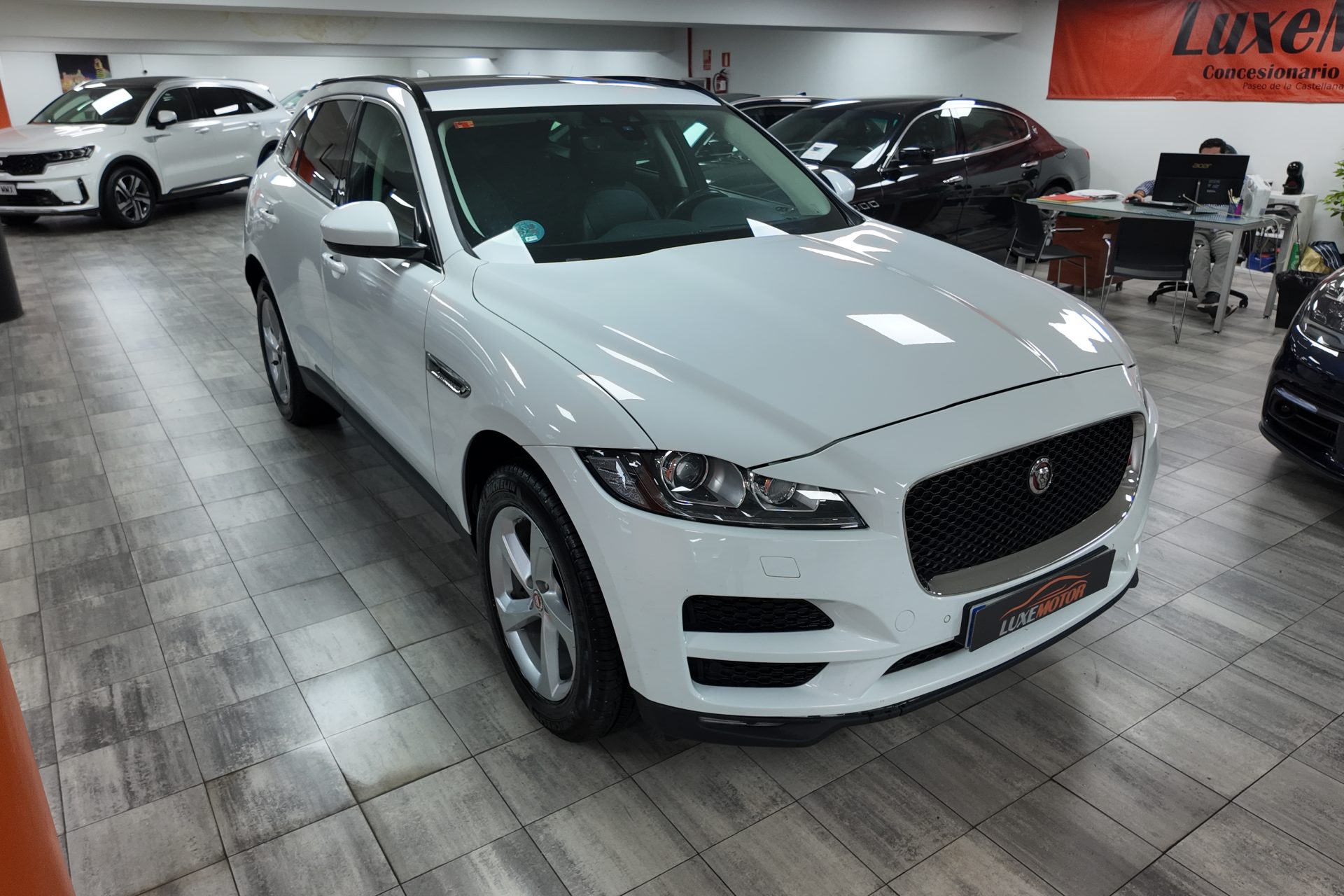 Jaguar F-Pace