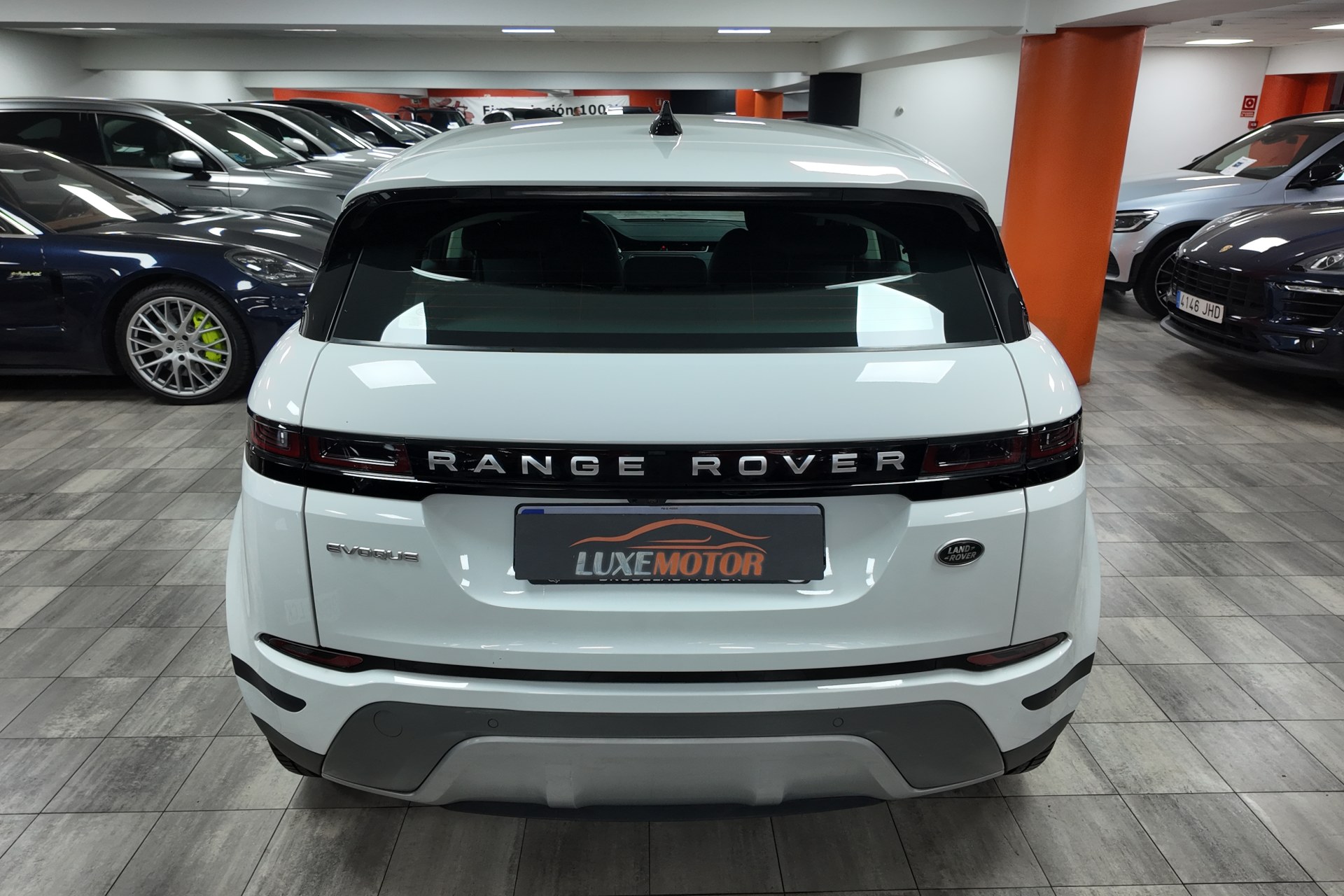 Land-Rover Range Rover Evoque