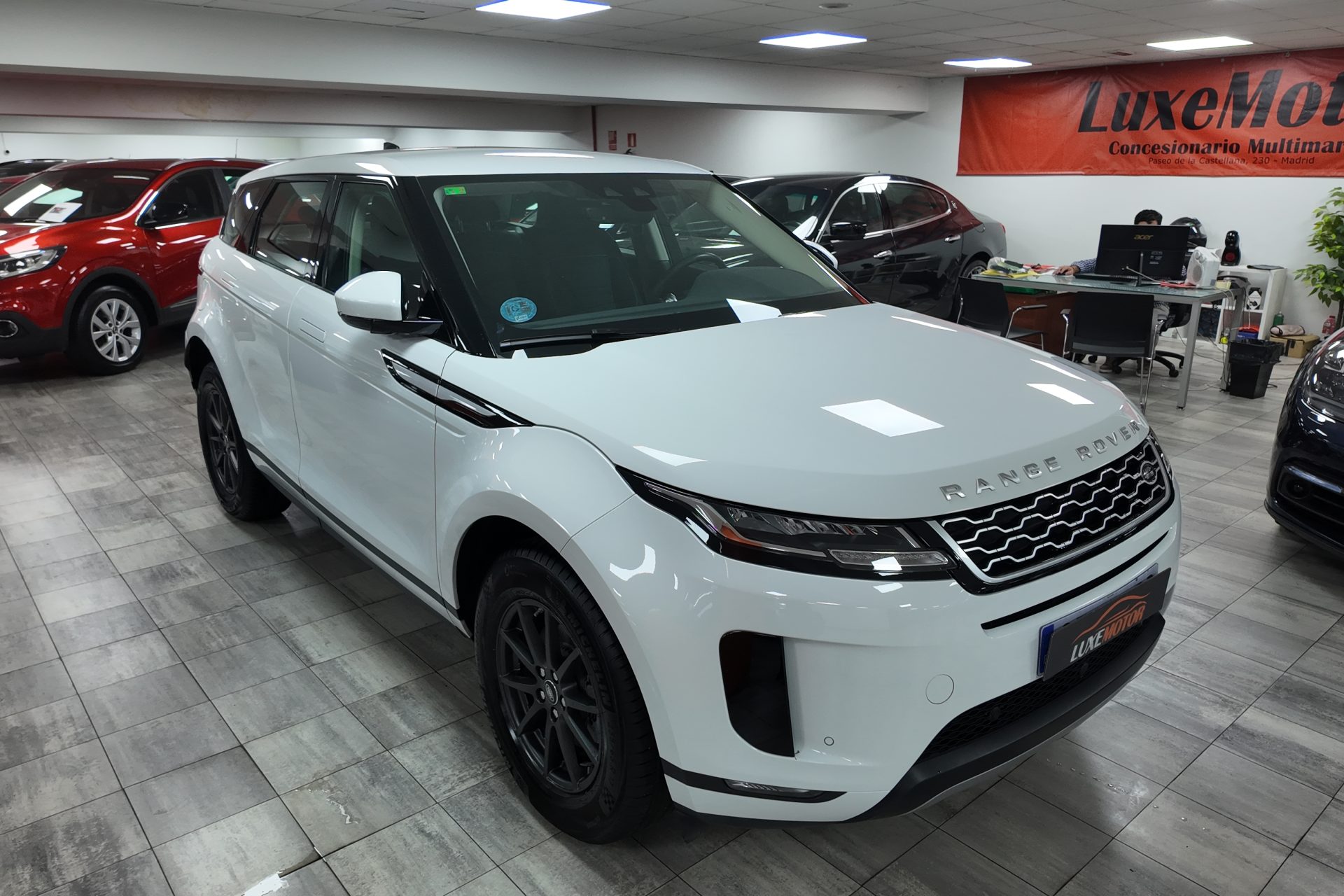 Land-Rover Range Rover Evoque