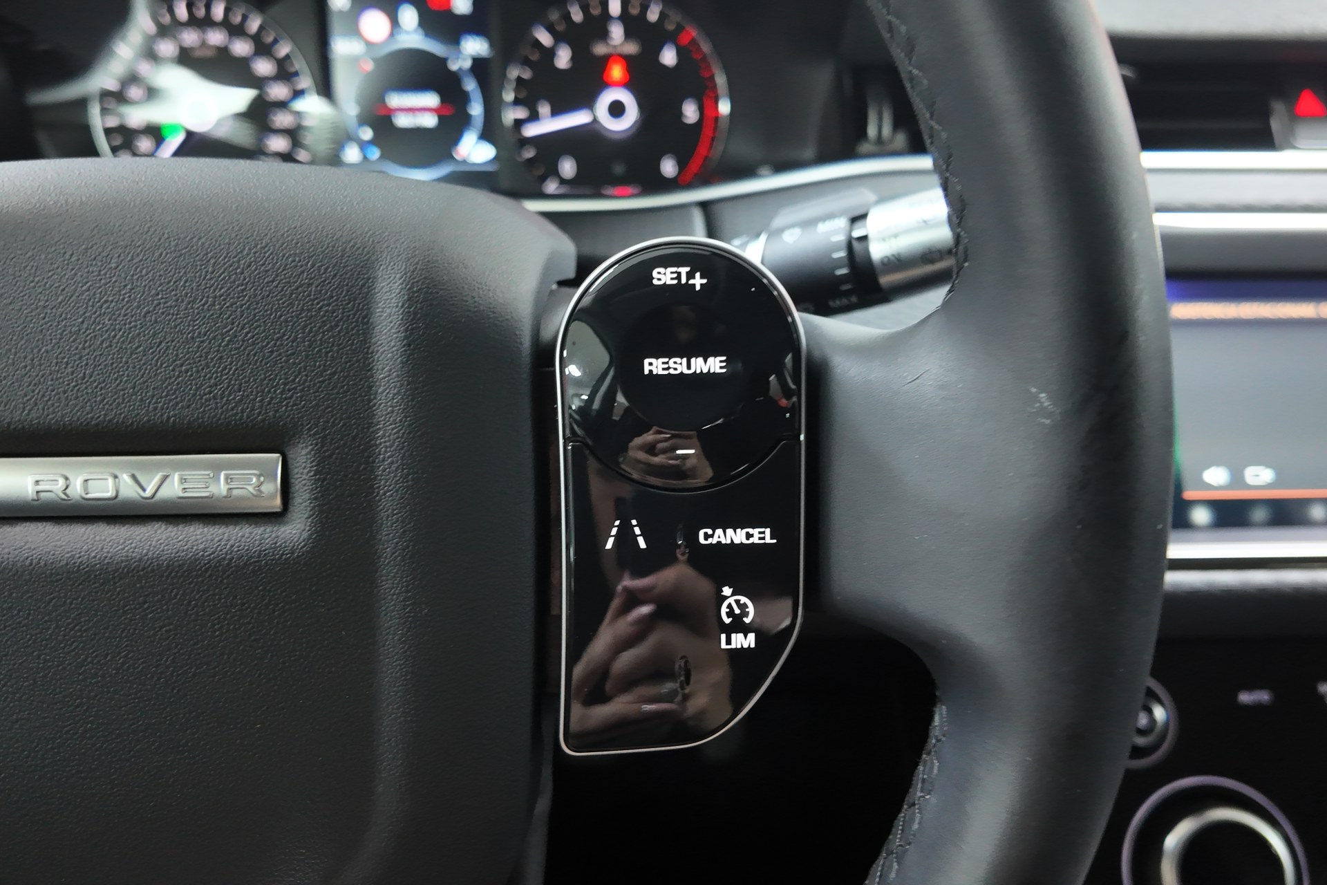 Land-Rover Range Rover Evoque