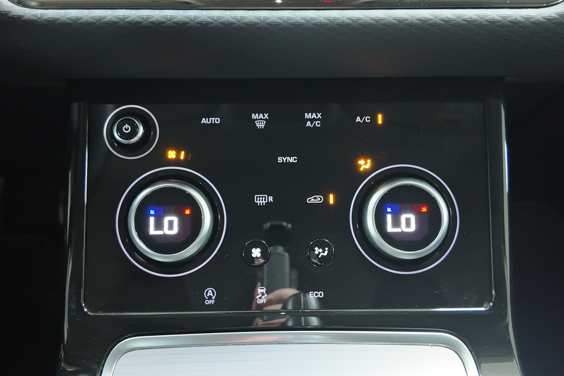Land-Rover Range Rover Evoque