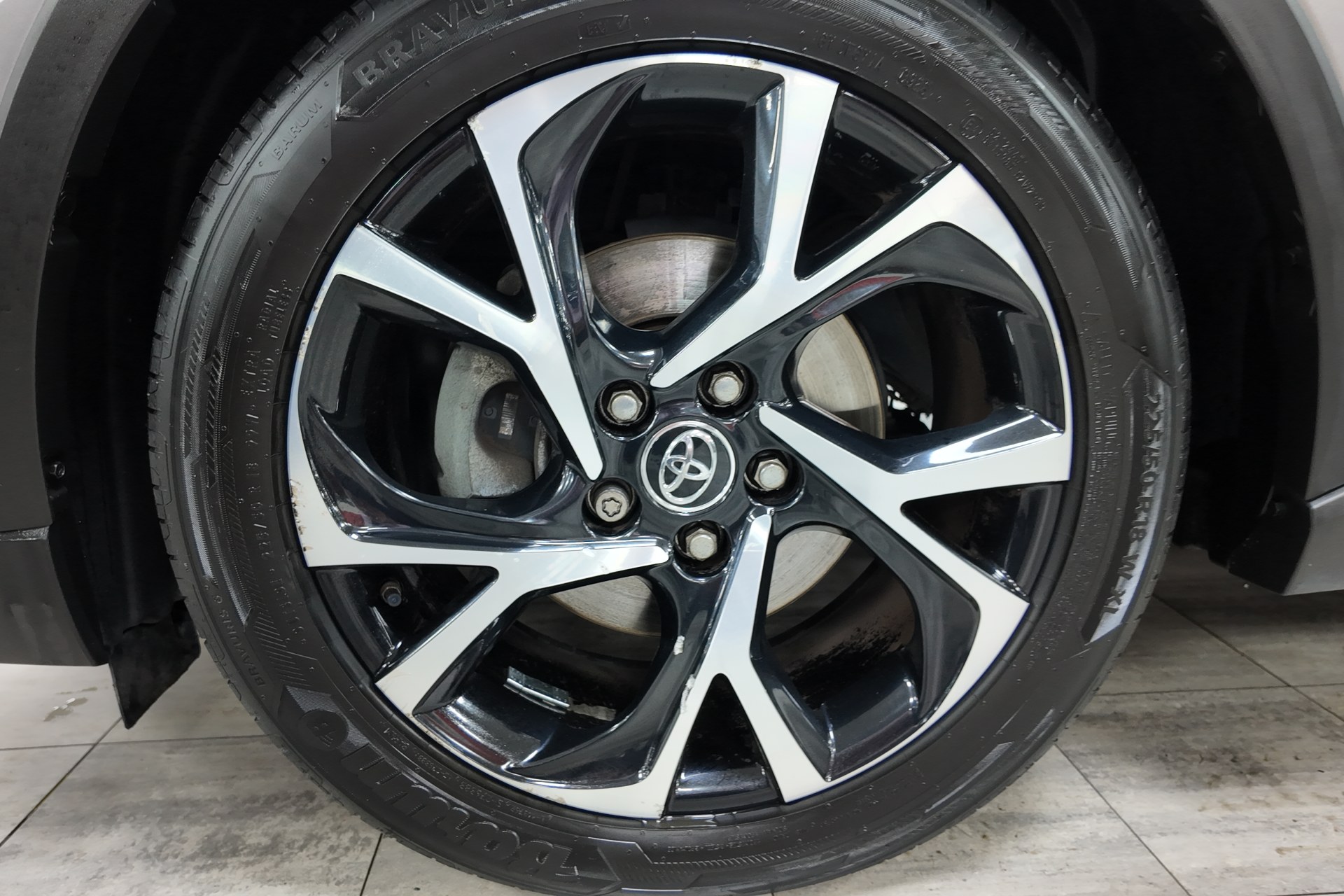 Toyota CHR